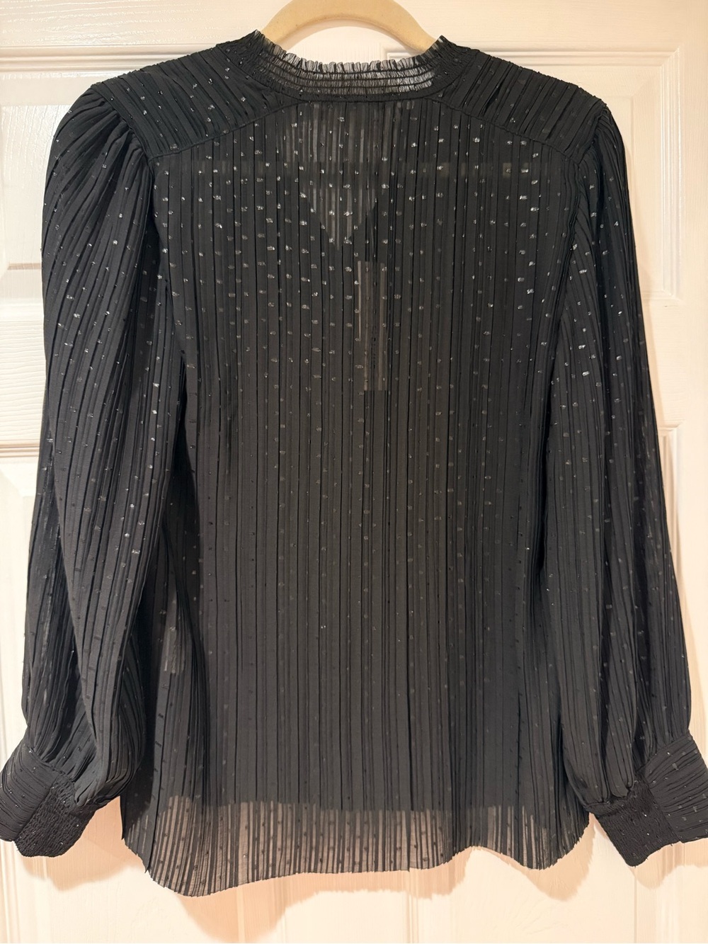 NWT Chico's Black Pintuck Long-Sleeve Blouse - Picture 2 of 5